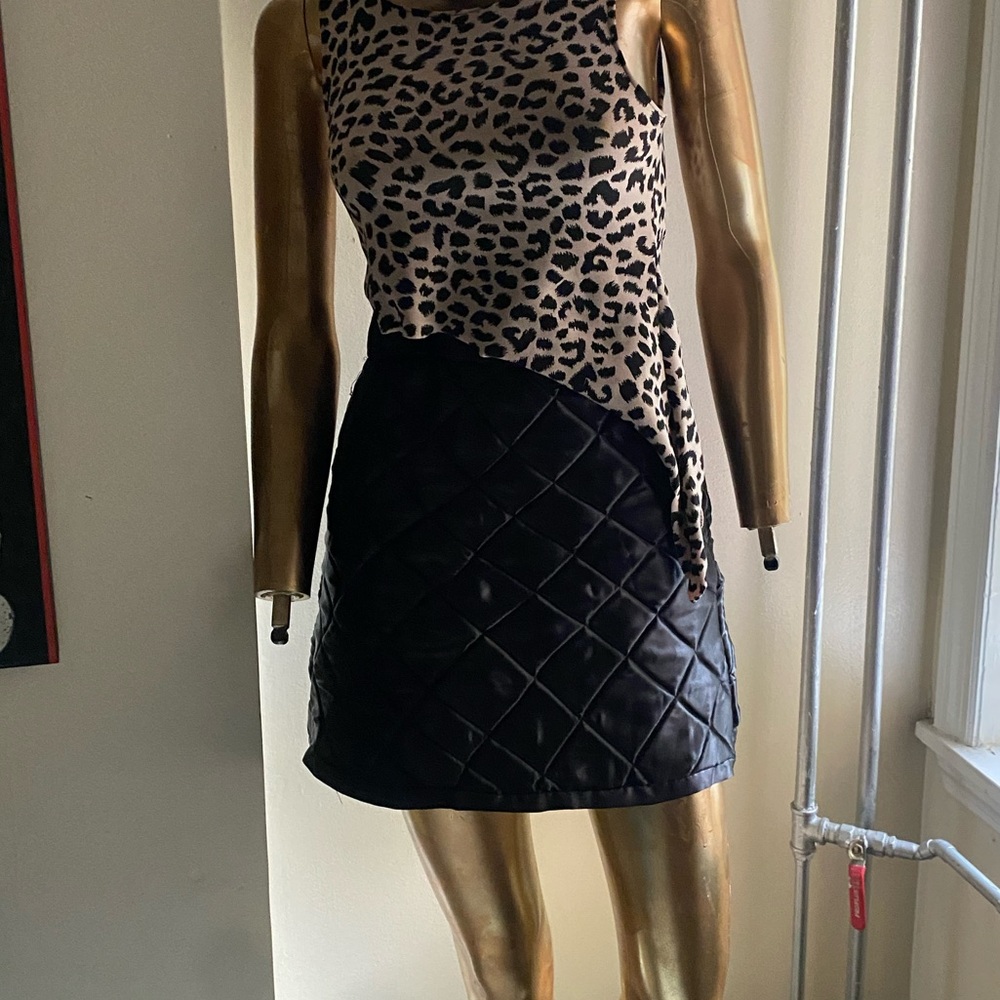 Black puffy skirt just like the picture made by kaguya jeremie an nyc designer. - Picture 2 of 5